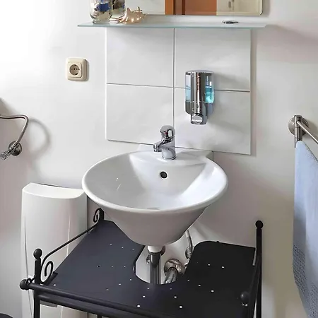 Lassan, Zum Peenestrom Apartment